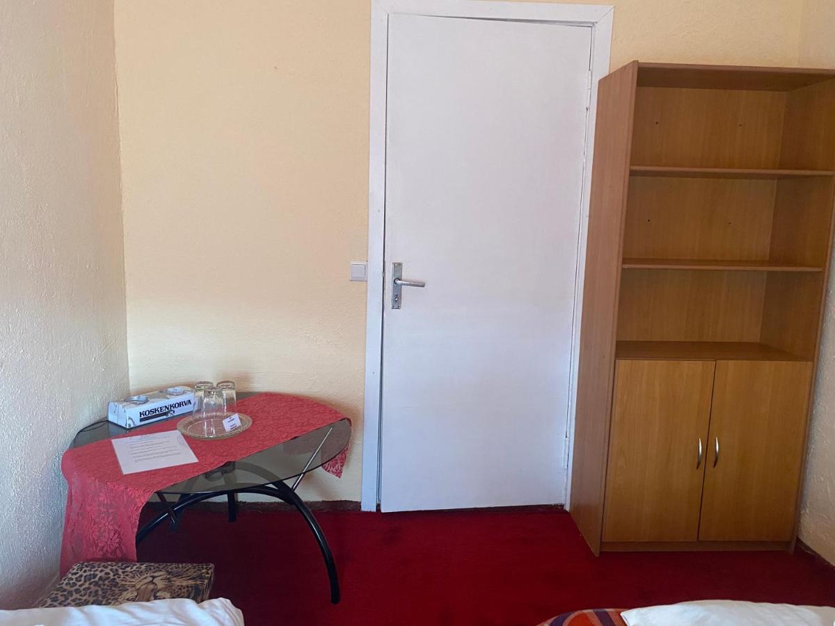 كالّاسته Anna Bed & Breakfast المظهر الخارجي الصورة
